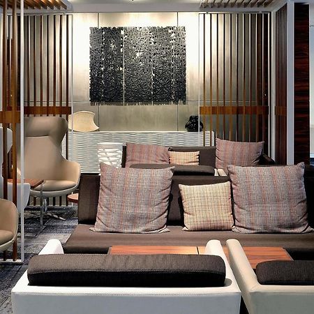 Ac Hotel By Marriott Marseille Prado Velodrome Экстерьер фото