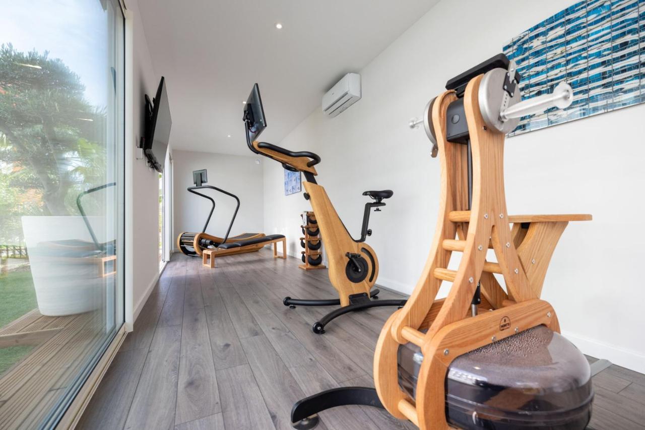 Ac Hotel By Marriott Marseille Prado Velodrome Экстерьер фото