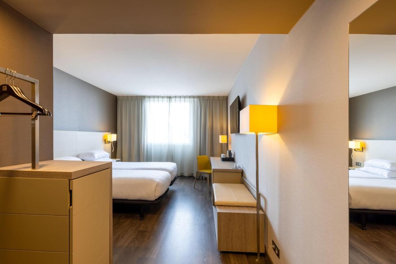 Ac Hotel By Marriott Marseille Prado Velodrome Экстерьер фото