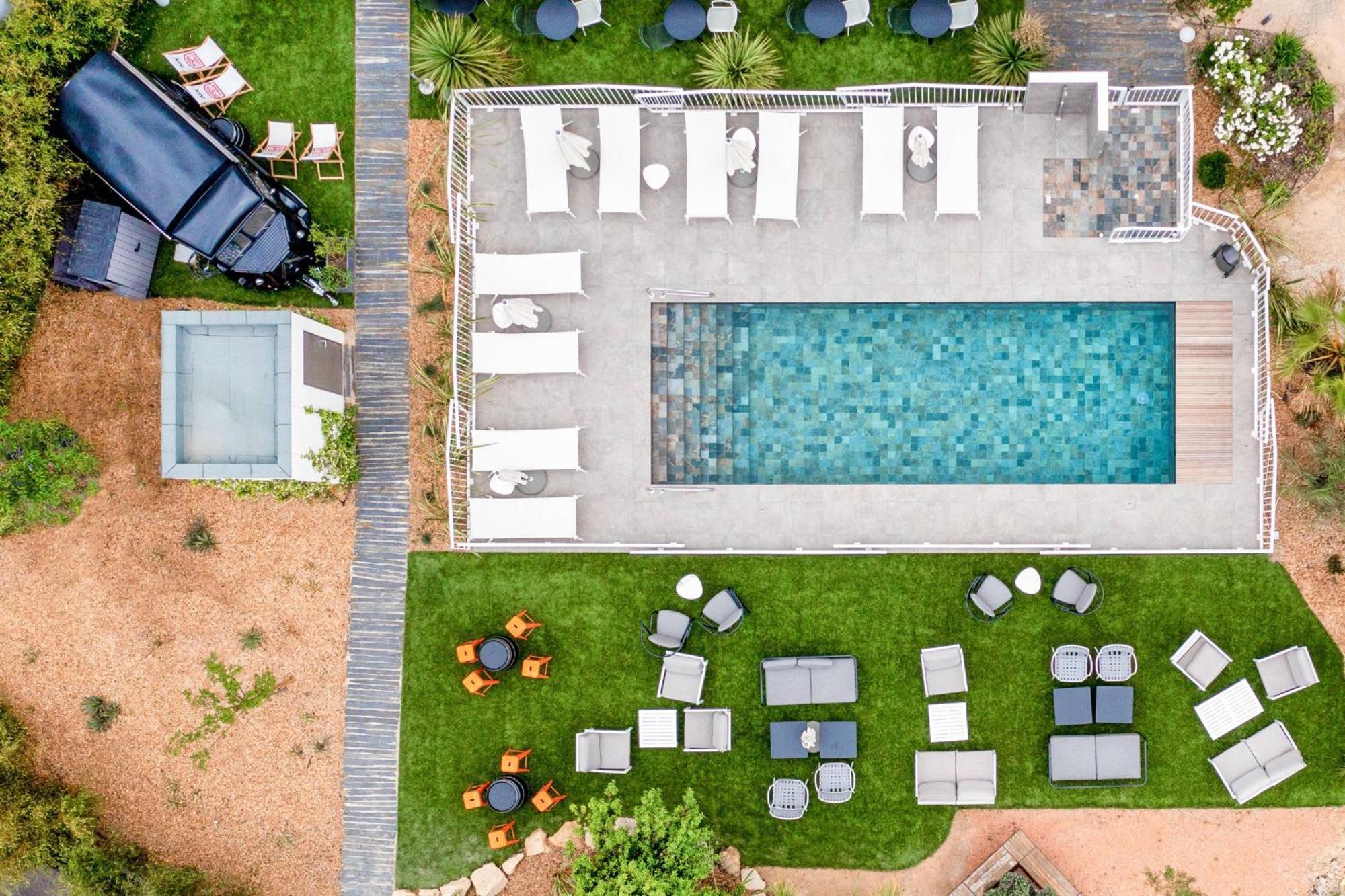 Ac Hotel By Marriott Marseille Prado Velodrome Экстерьер фото