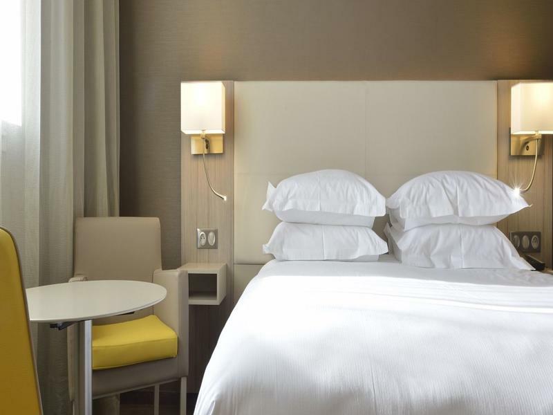 Ac Hotel By Marriott Marseille Prado Velodrome Экстерьер фото